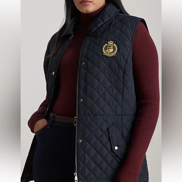 Ralph Lauren Crest Patch Quilted Vest - Picture 8 of 9